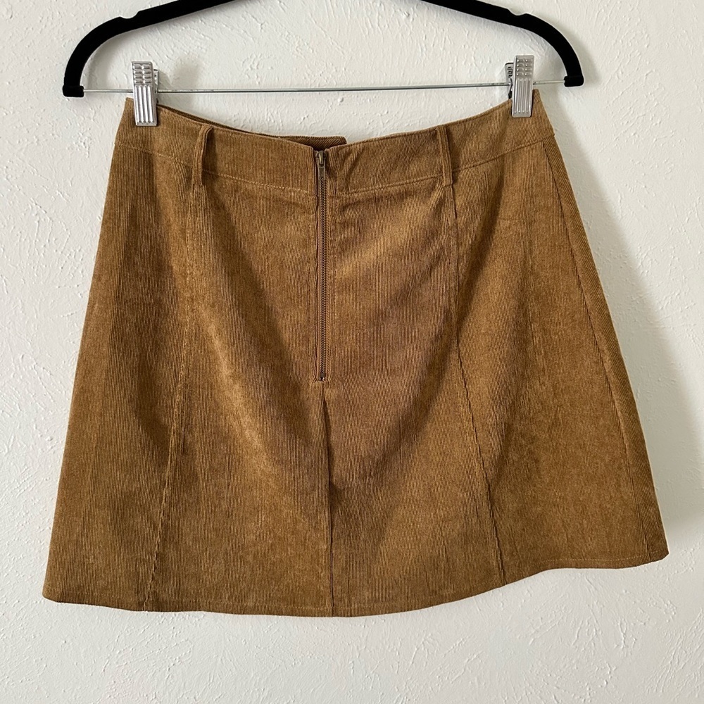 🌟SALE🌟 corduroy brown/tan mini skirt with lace up detail - Picture 4 of 5